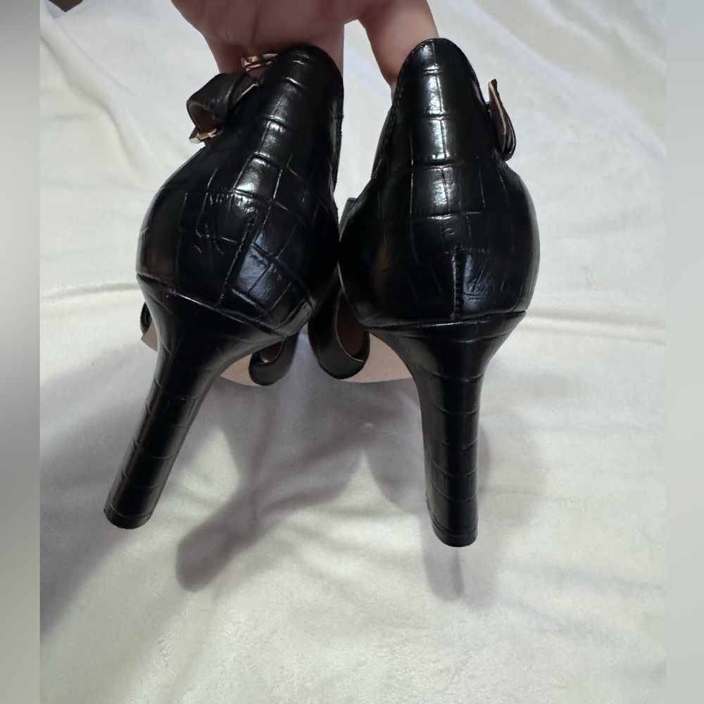 Cole Haan VIERA POINTED TOE PUMP IN BLACK PRINCESS/ FIRENZE CROC Size 10B Leathe - Picture 5 of 12